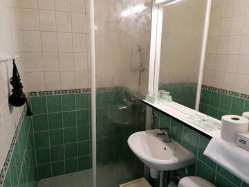 Фото номера Стандартный двухместный номер с 2 отдельными кроватями Отель Hotel Esplanad г. Мариехамн 18