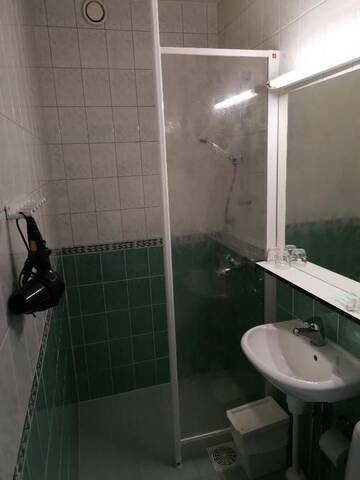 Фото номера Стандартный двухместный номер с 2 отдельными кроватями Отель Hotel Esplanad г. Мариехамн 23